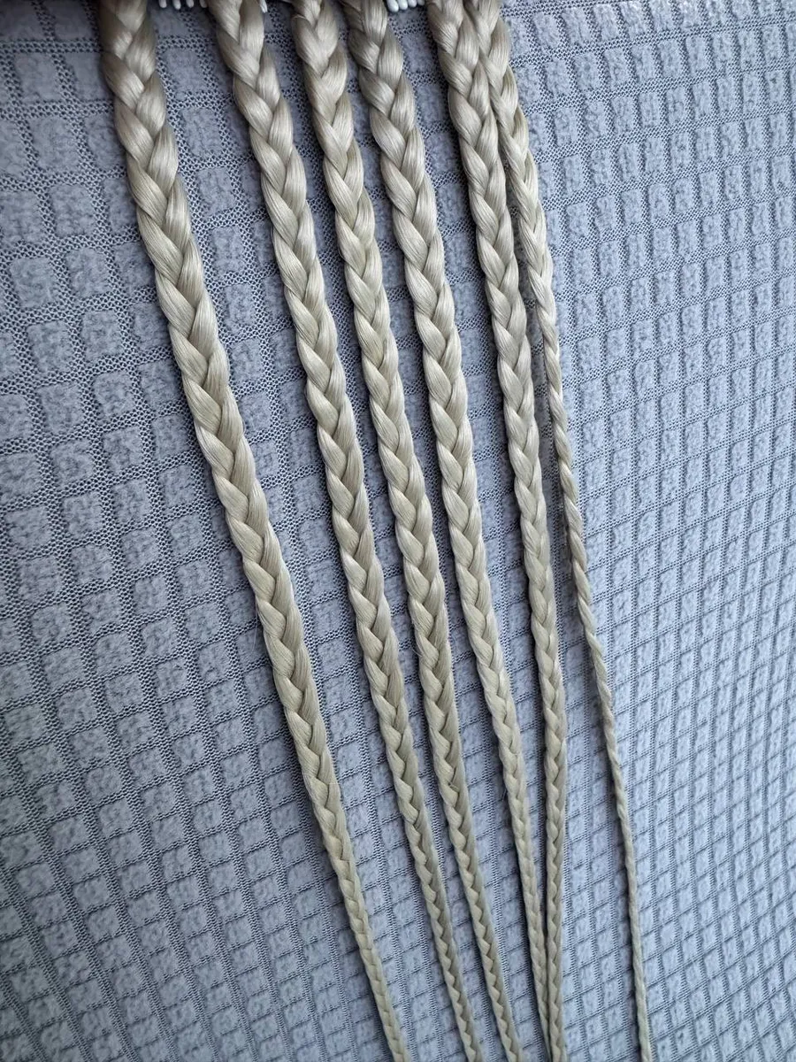 Косы на заколках