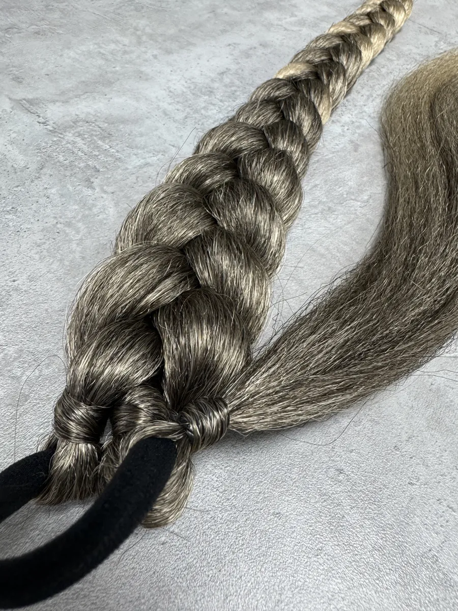 Хвост-коса на резинке