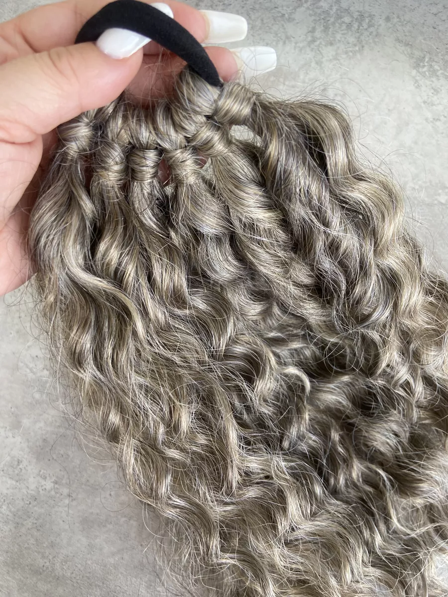 Кудрявый хвост на резинке