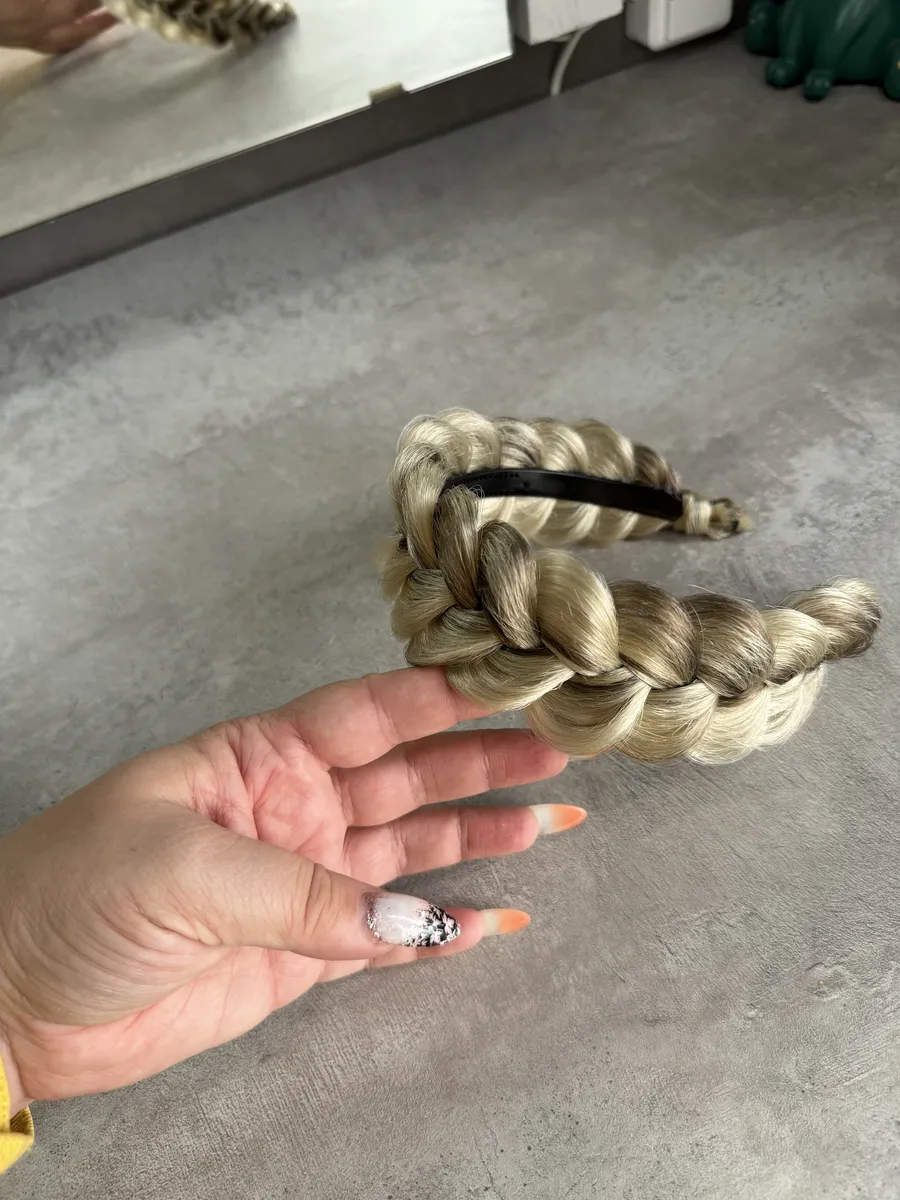 Ободок с косой