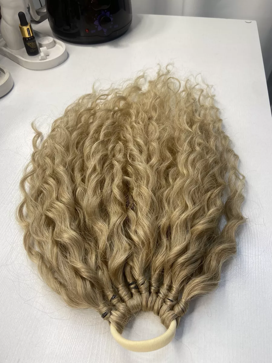 Кудрявый хвост на резинке