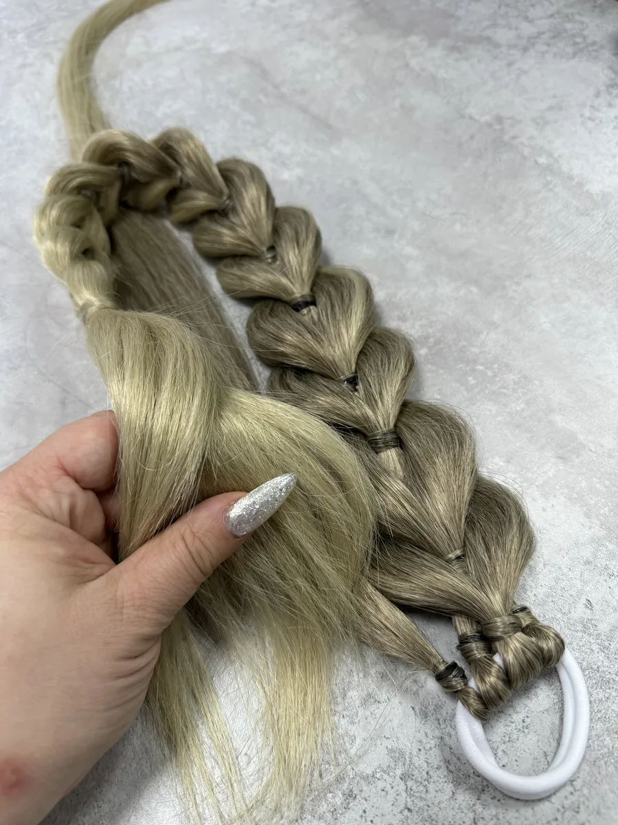 Хвост-коса на резинке французская