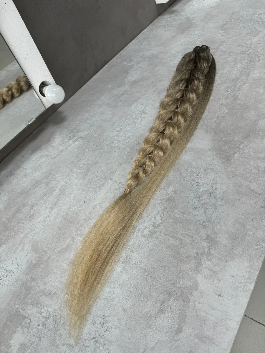 Хвост-коса на резинке французская