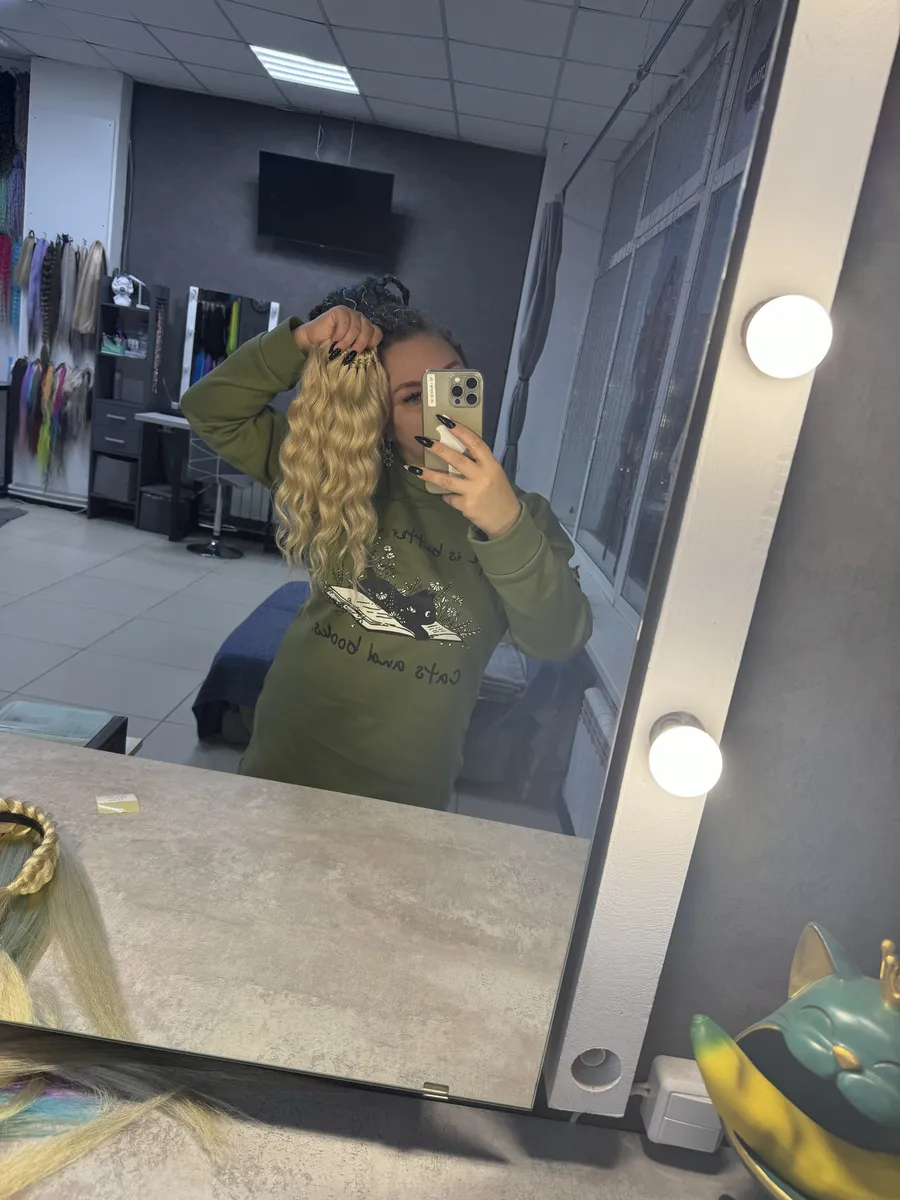 Волнистый хвост на резинке