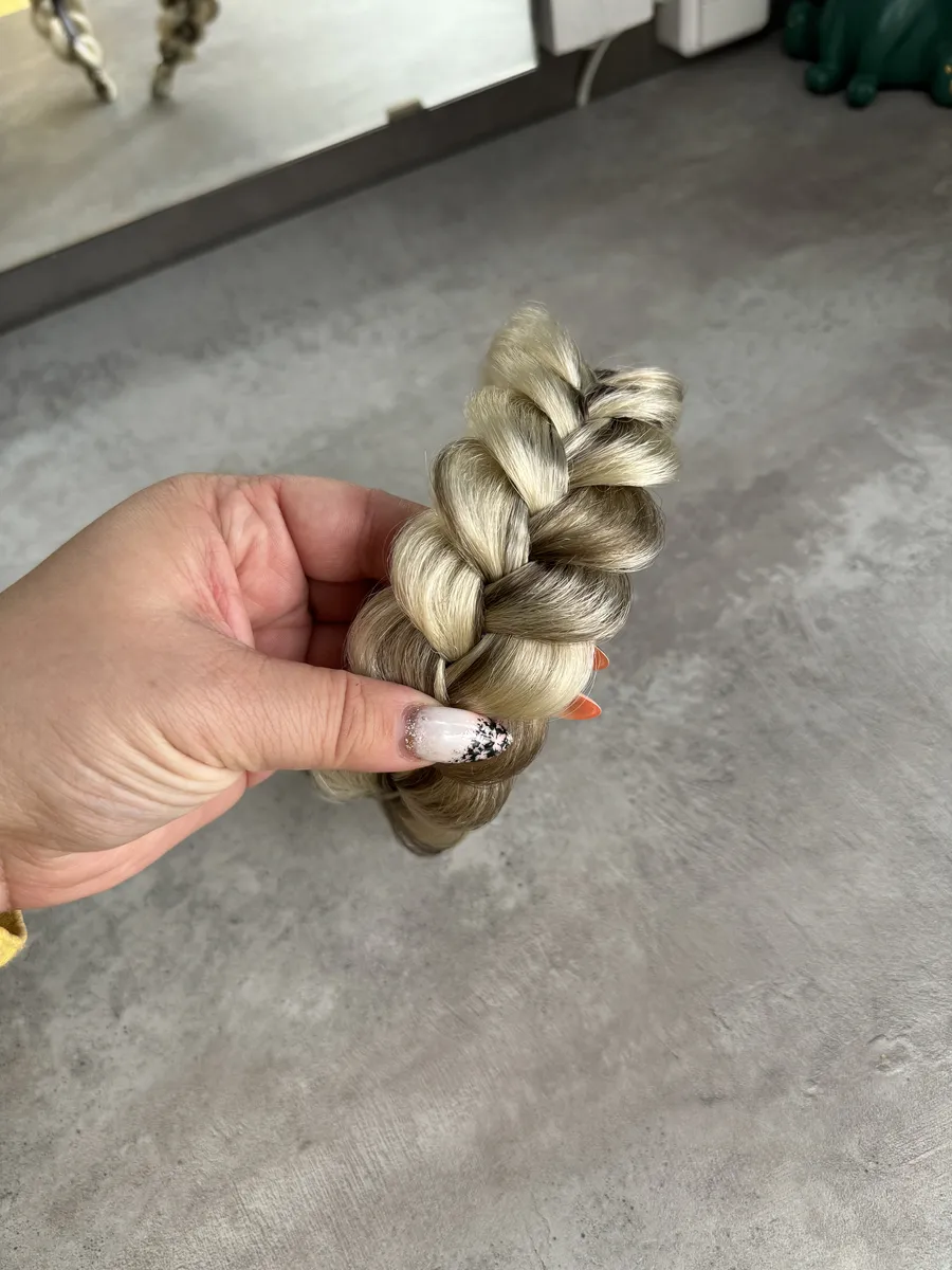 Ободок с косой