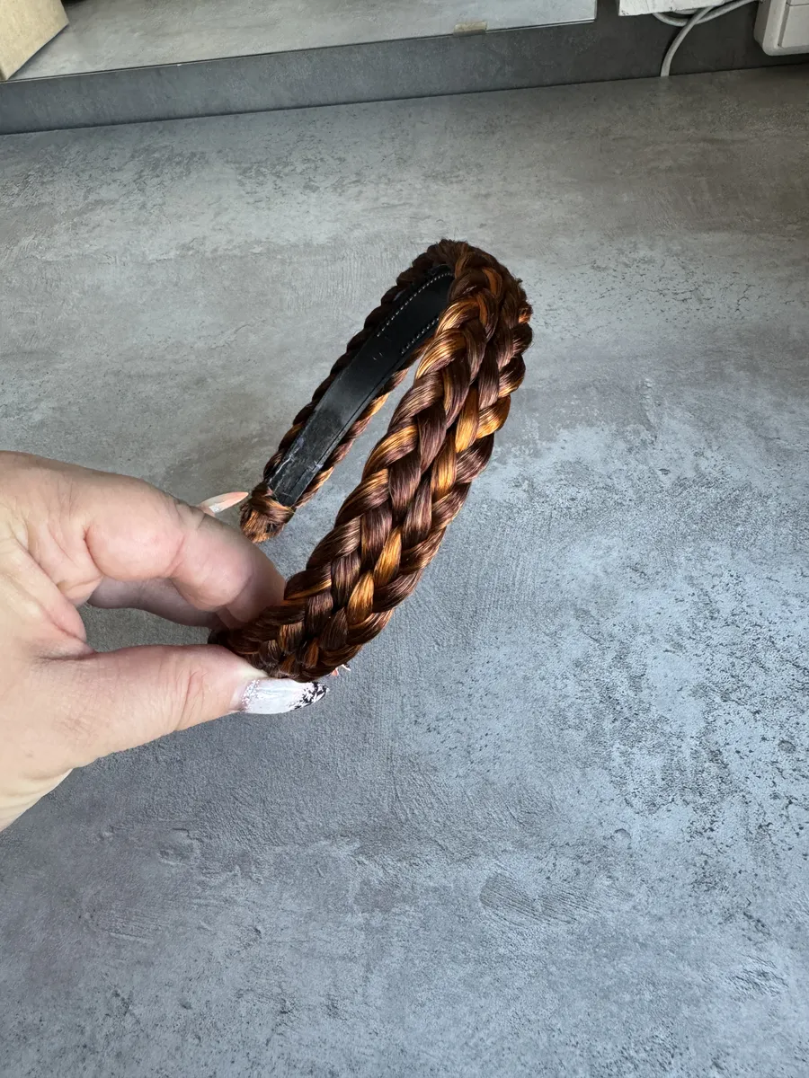 Ободок с косой