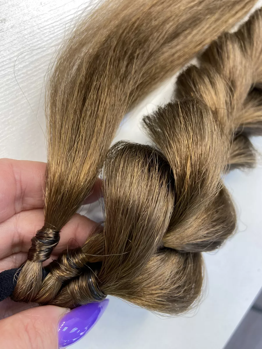 Хвост-коса на резинке французская