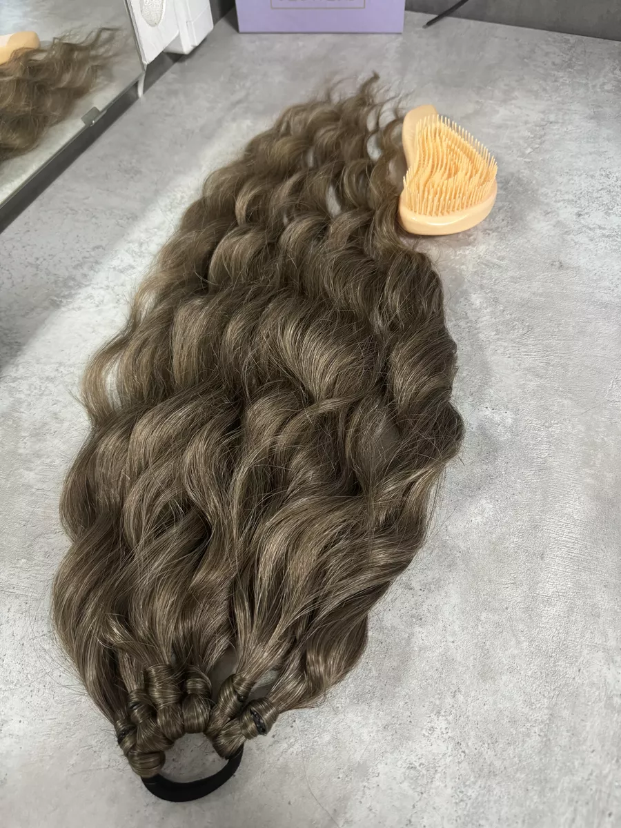 Хвост на резинке волна