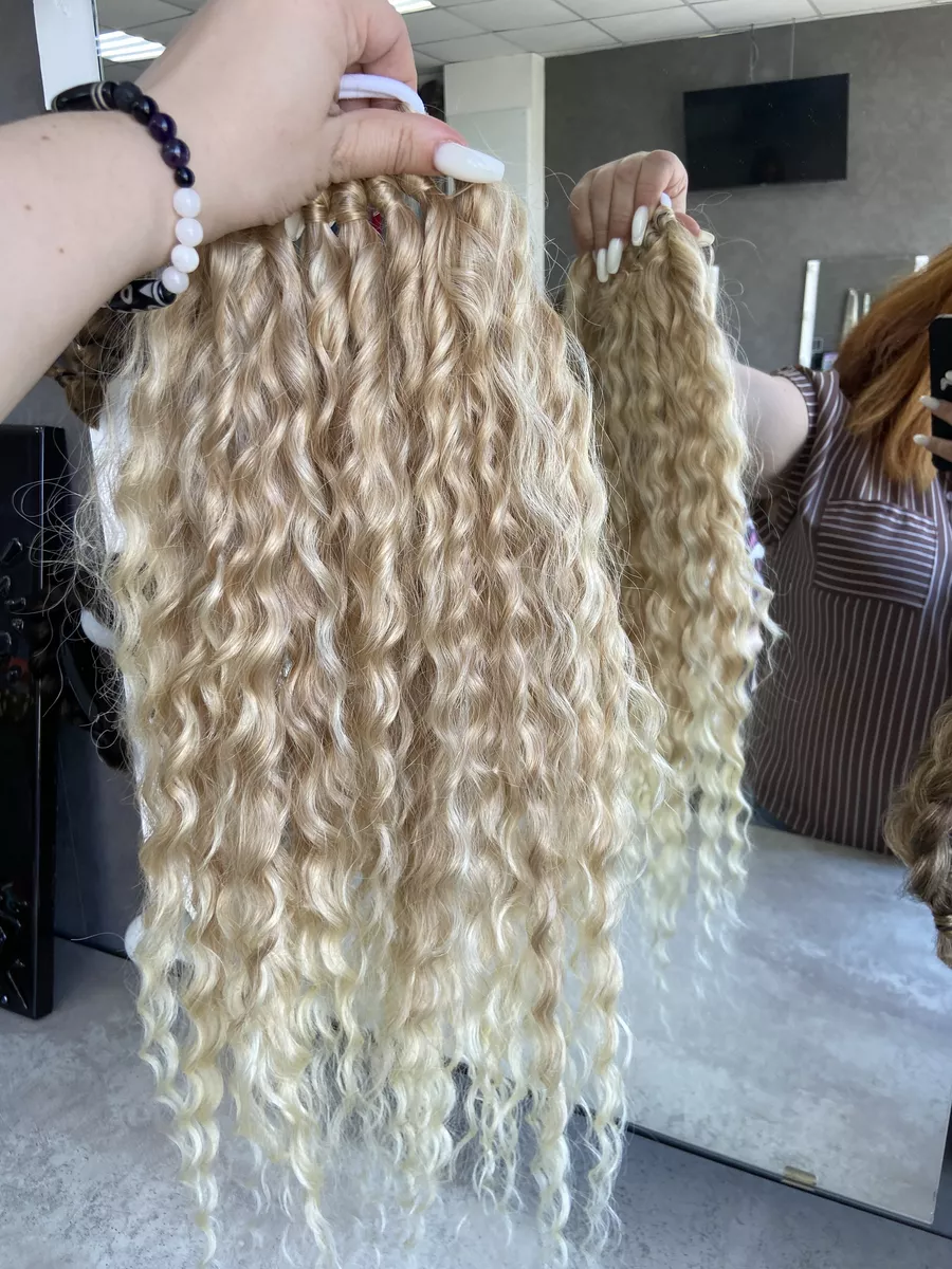 Хвост на резинке кудрявый