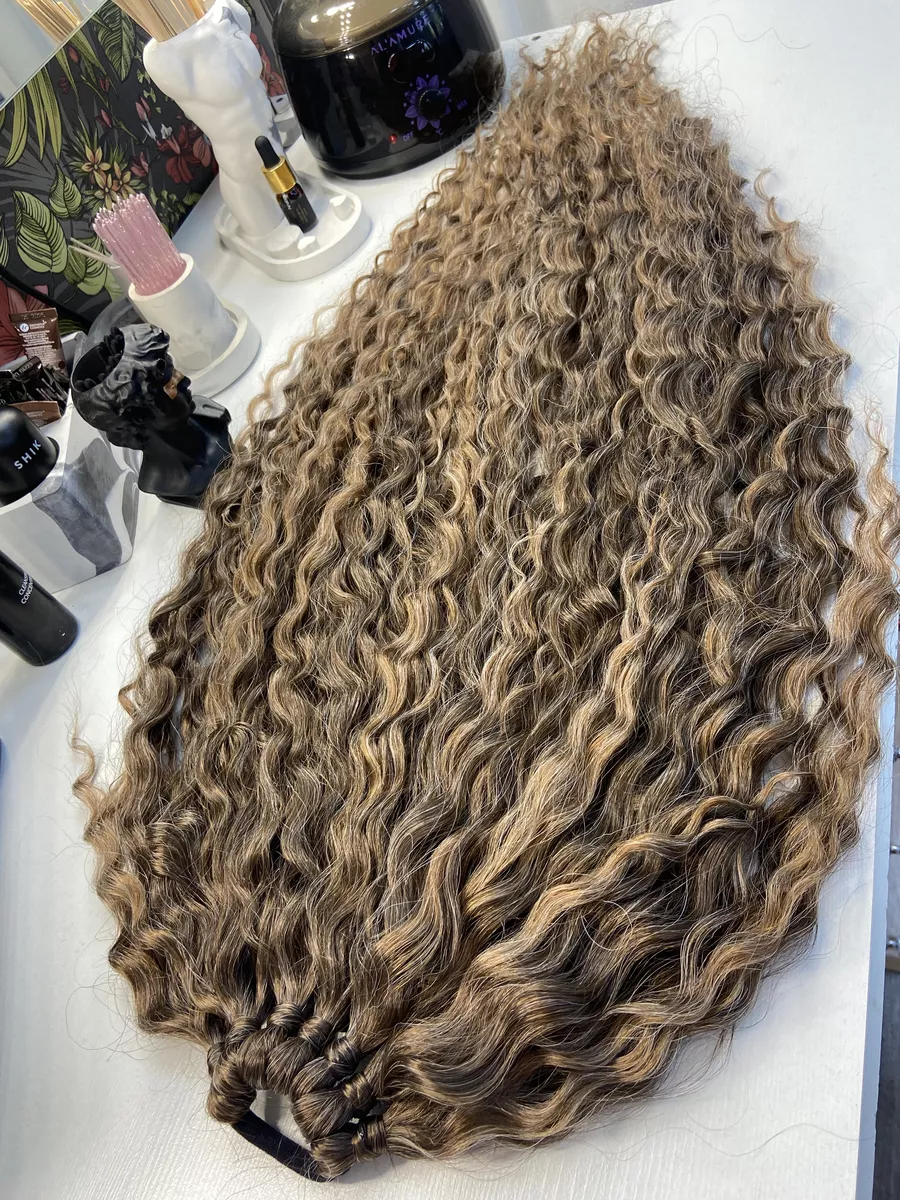 Хвост кудрявый на резинке