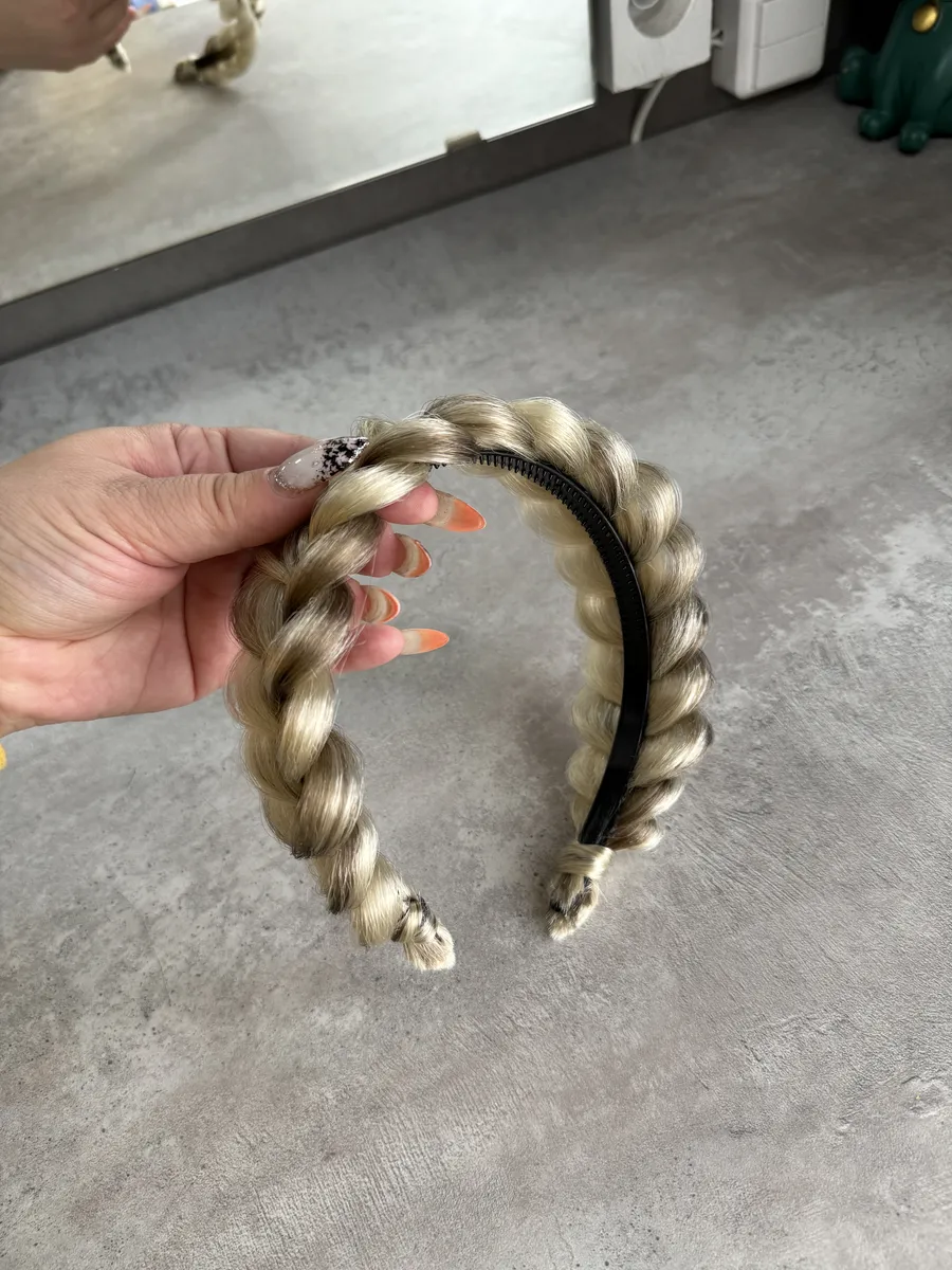 Ободок с косой