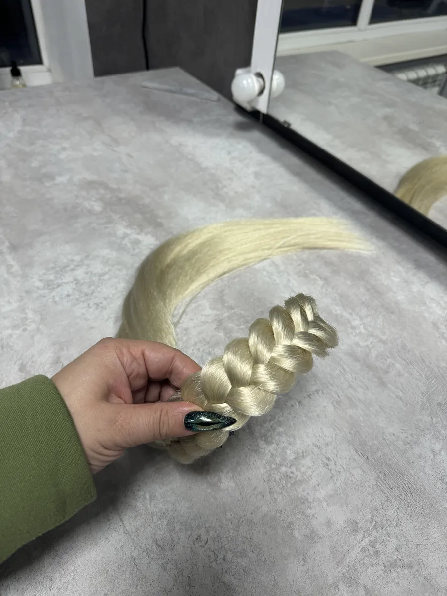 Ободок с хвостиками