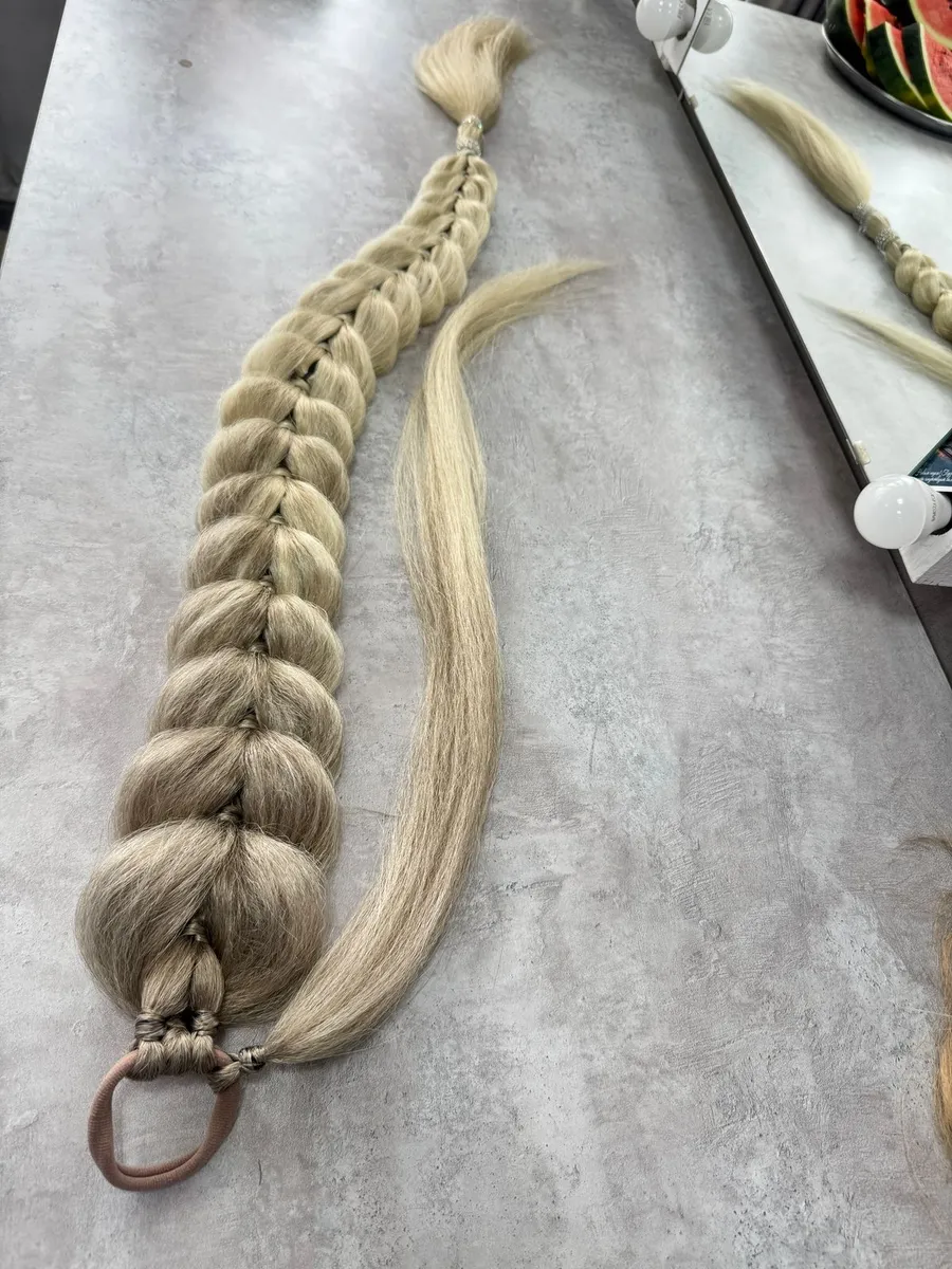 Хвост-коса на резинке