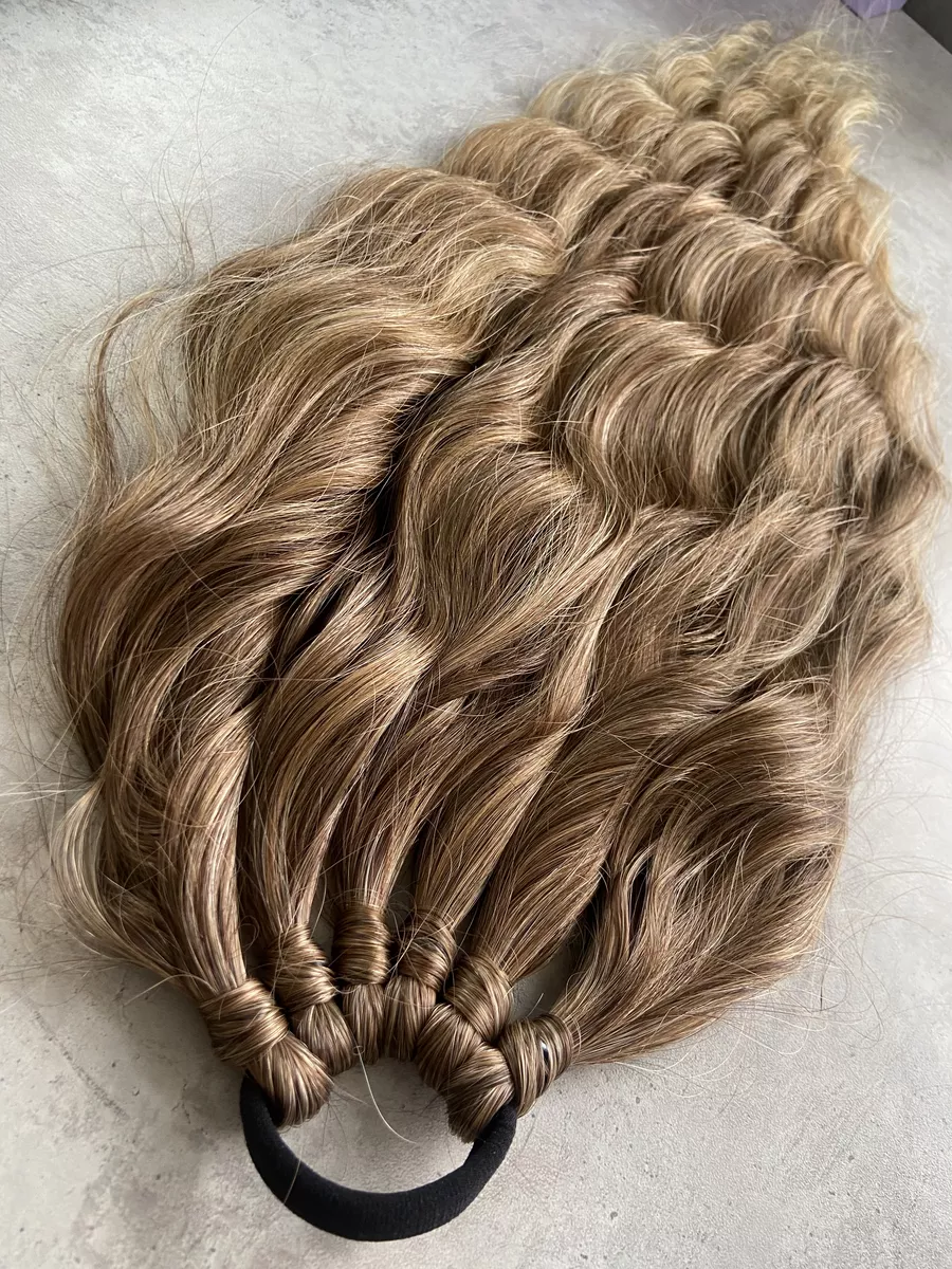 Хвост на резинке волна