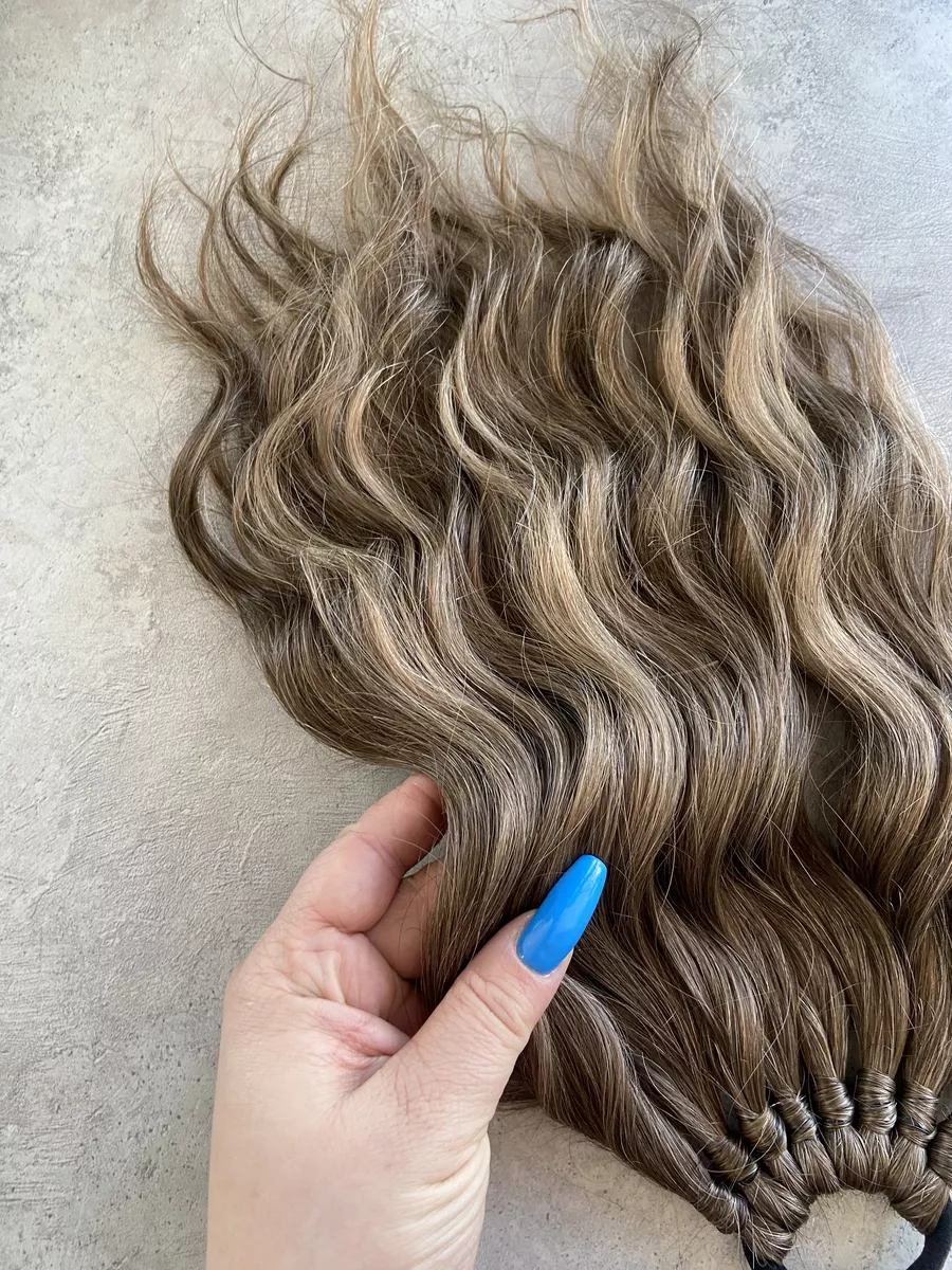 Волнистый хвост на резинке