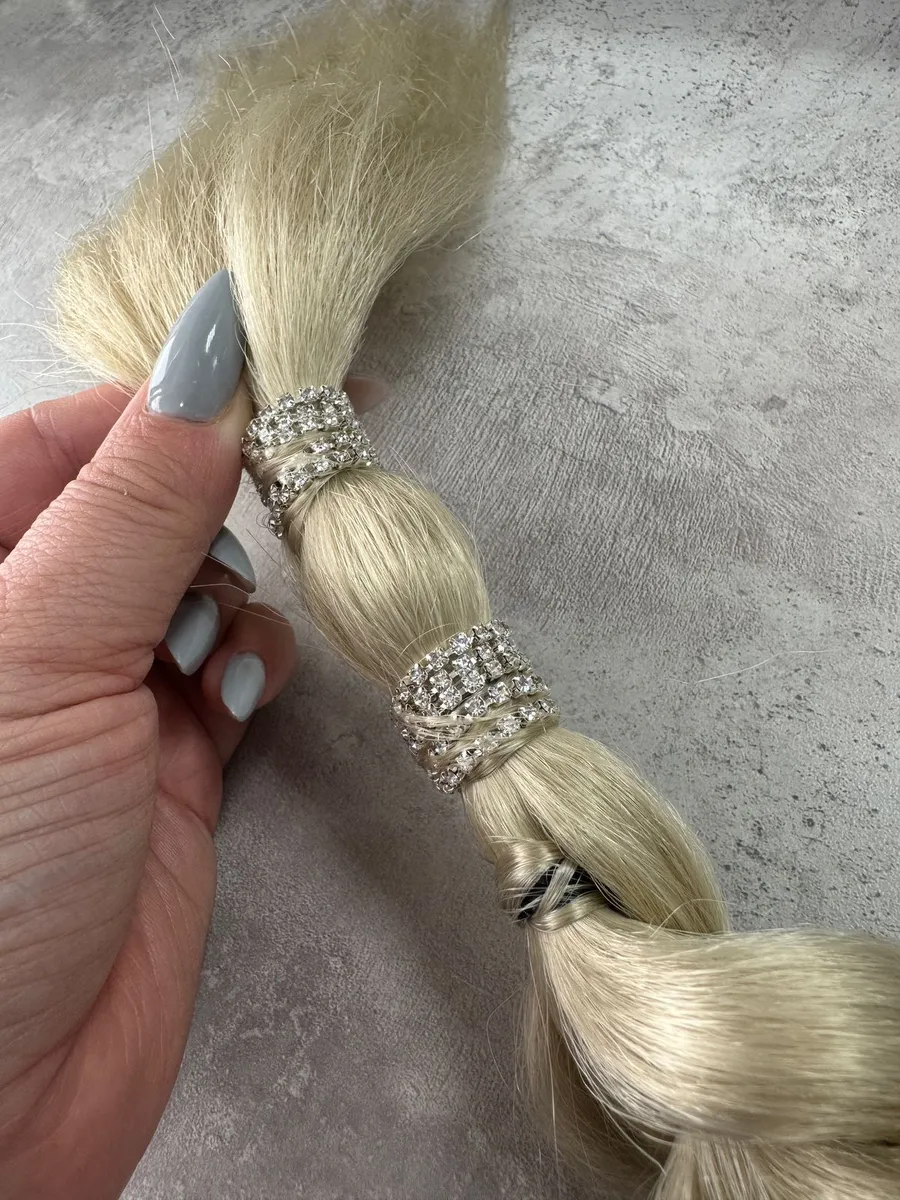 Хвост-коса на резинке