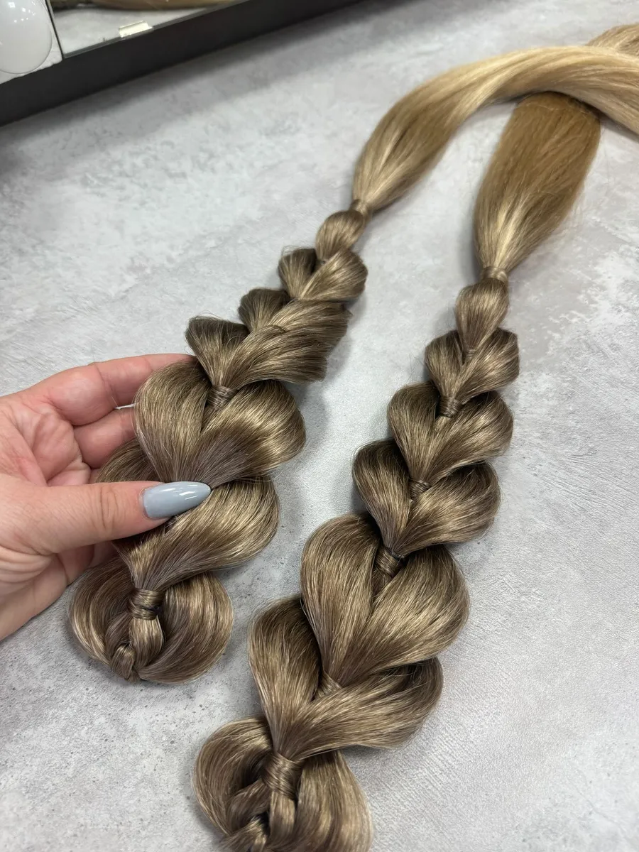 Французские косы с хвостами на заколках