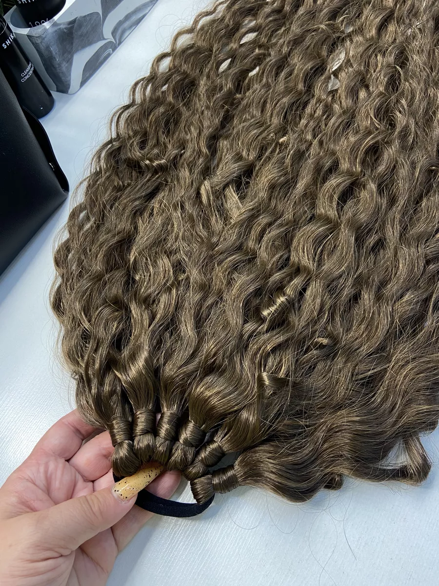 Хвост кудрявый на резинке