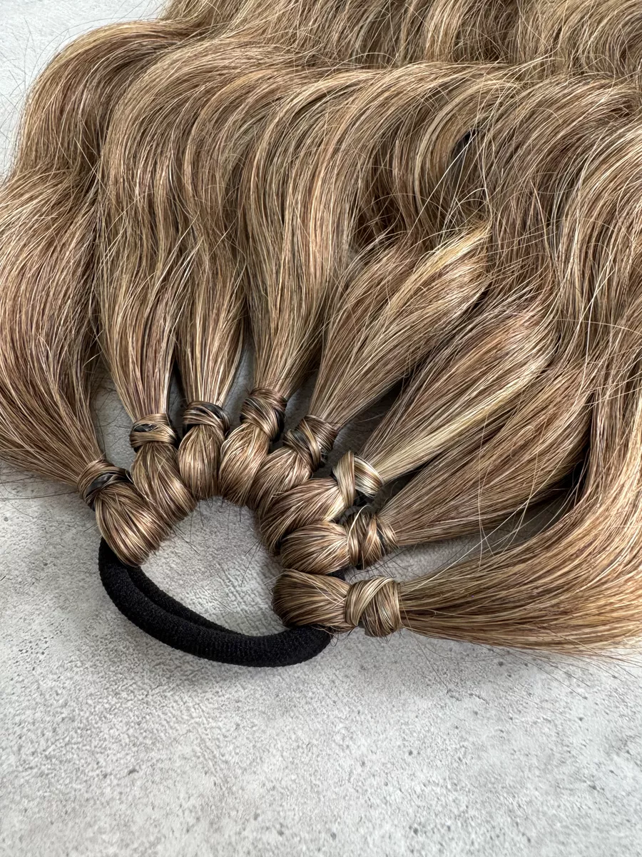 Волнистый хвост на резинке