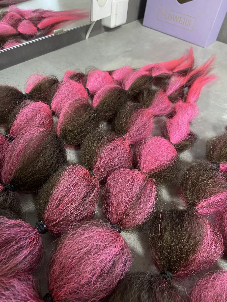 Резинка с ажурными косами