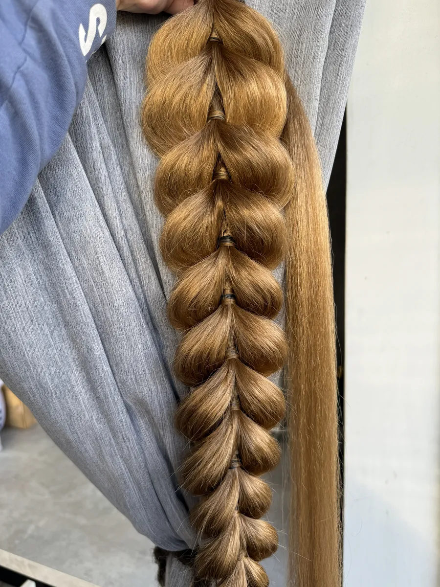 Хвост-коса на резинке французская