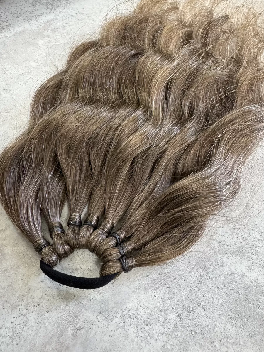 Волнистый хвост на резинке