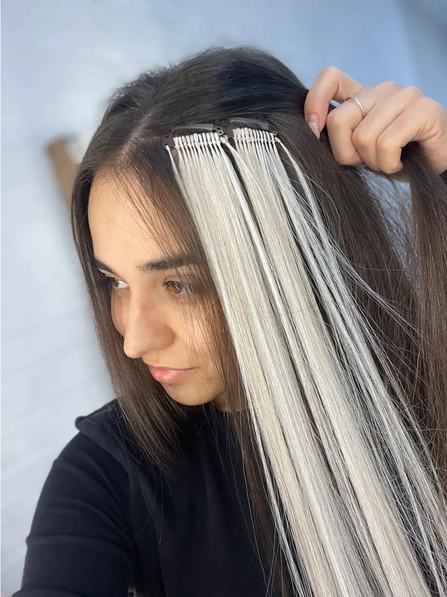 Пряди на заколках