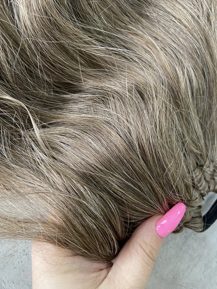 Хвост на резинке волна