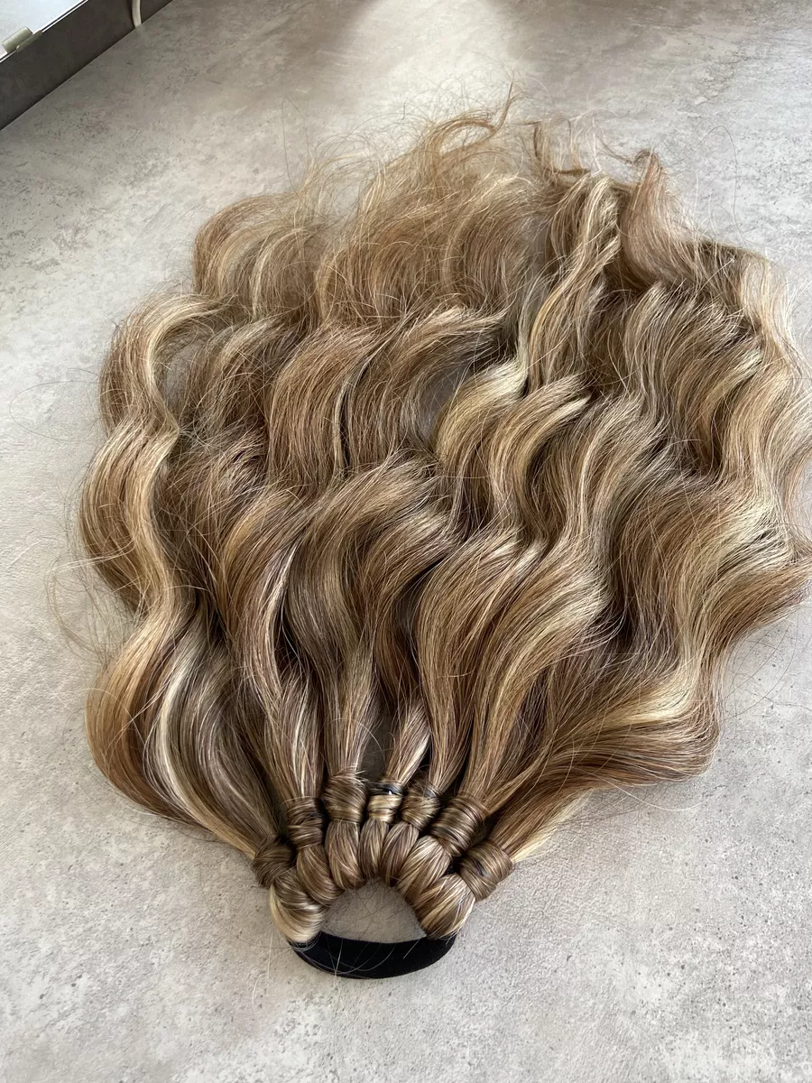 Волнистый хвост на резинке