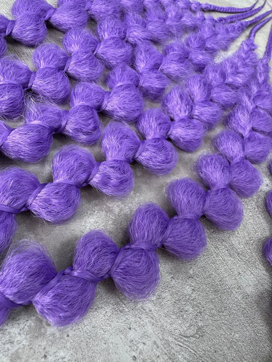 Резинка с ажурными косами