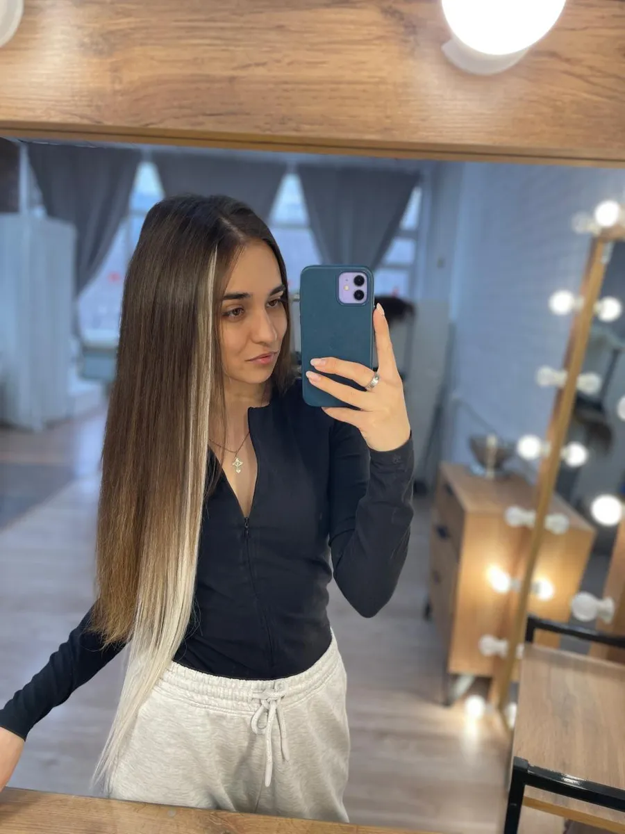 Пряди на заколках