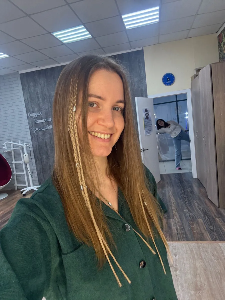 Косы на заколках