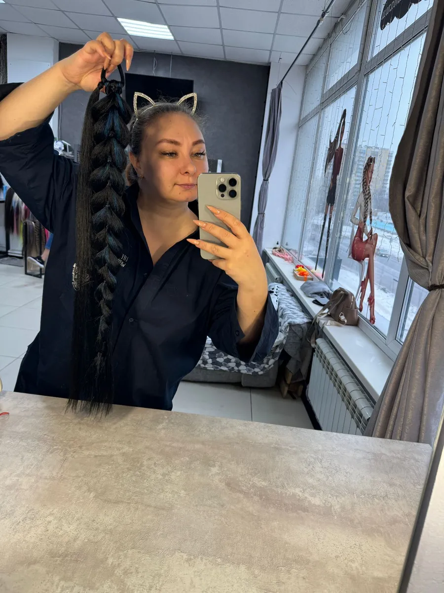 Хвост-коса на резинке французская